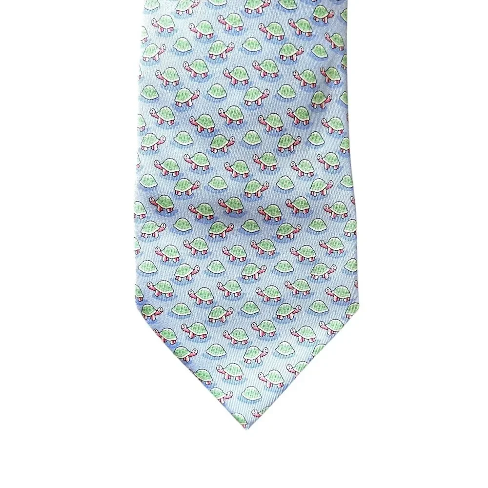 VINEYARD VINES‎ Turtle Print Silk Tie Light Blue